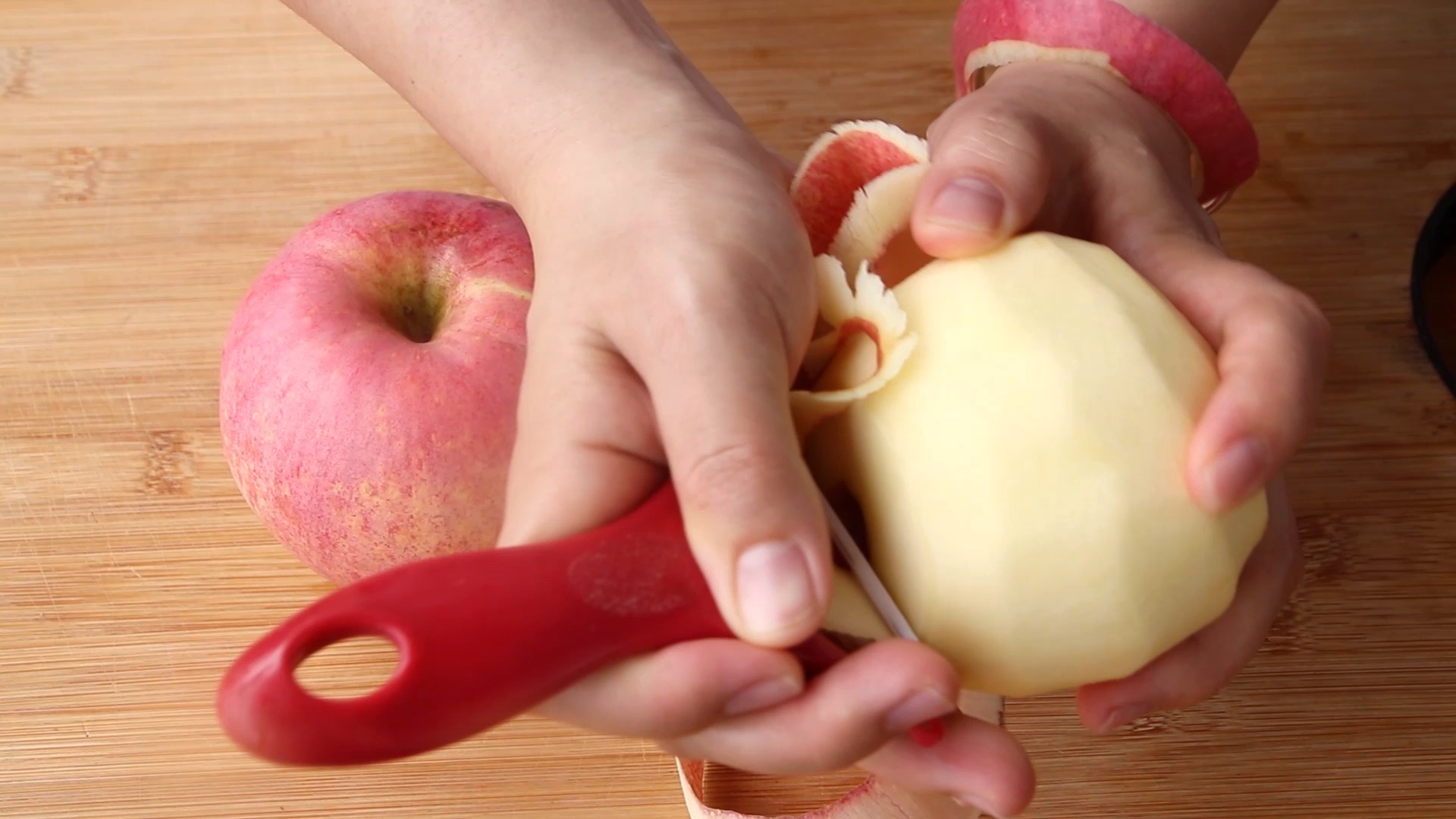 红枣|把苹果和红枣一起煮,没想到作用这么厉害,经常喝轻松甩掉小肚腩
