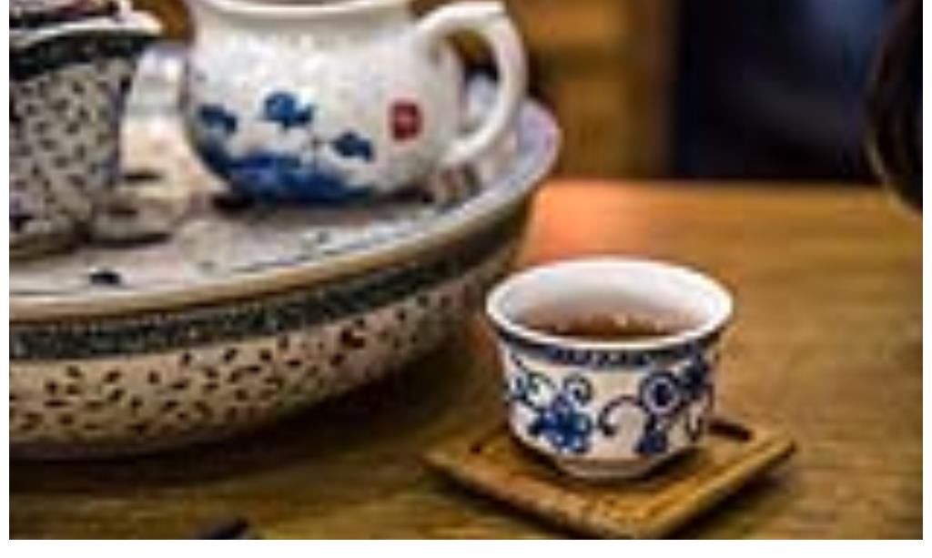 浓茶|骨质疏松的“加速器”不止浓茶，骨科医生呼吁：“2绿1白”要少吃