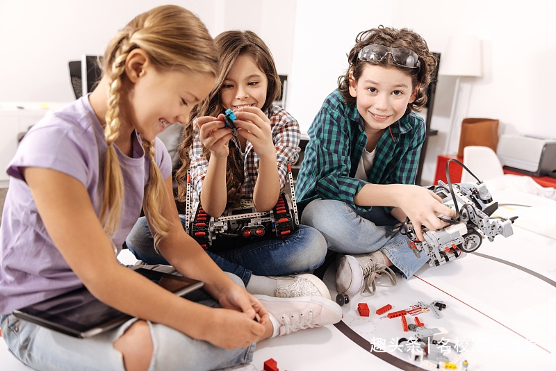 孩子6岁之前,不要逼他做几件事,高情商父母抓紧看