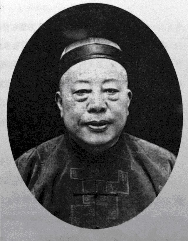 黄金荣|旧中国最后大流氓：黑白通吃，洋人都不敢得罪，被戏子骗得分文不剩