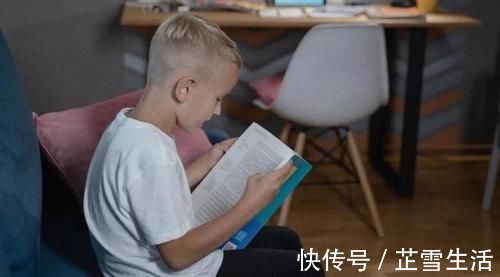 史努比|老师，他在路上扶摔倒的人了，他本来成绩能更好