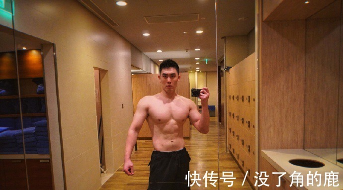 健身达人|身材如雕刻的肌肉奶爸，金牛座健身达人，一周至少保持五天训练！