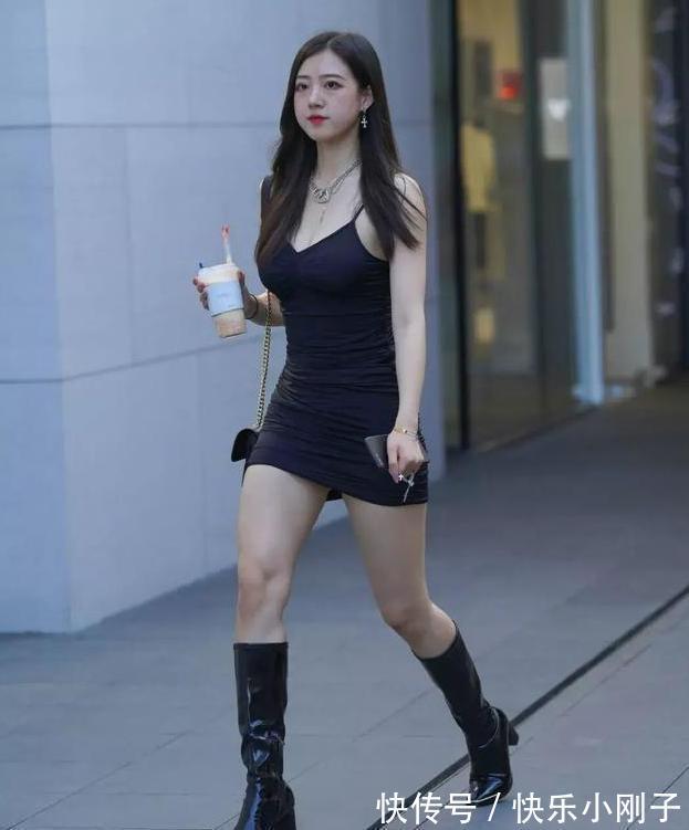 高贵 连衣裙穿搭干净清爽,酷炫又不失甜美,高贵出挑的不二选择