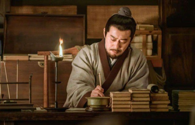 诗人|历史中“最懒”的诗人,一生就写两句诗,诗句却人人会背