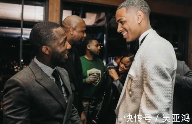 克利夫兰|詹皇经纪人组织团建!老詹稳居C位 多位全明星拉文吹杨加兰在列