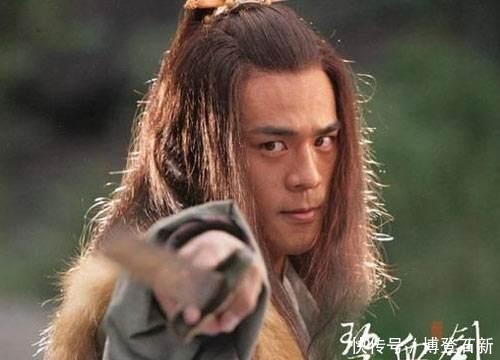 慕容氏家传|金庸每部小说中的最强剑客与剑法,看看谁才是金庸武侠中的第一剑