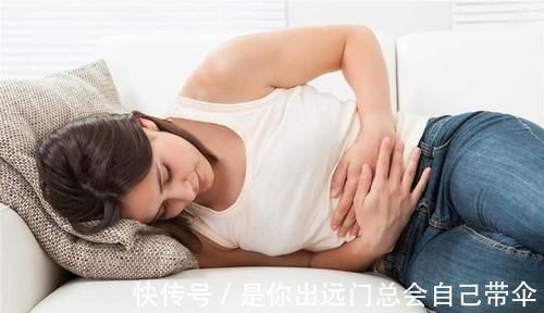 大姨妈|来大姨妈时不能洗头？妇科医生：这是谣言，但有两件事真的不能做