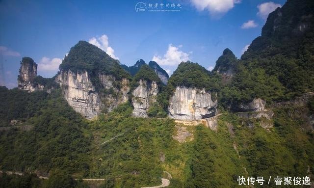 張家界天門山 剛過了九十九道彎 還有筆直的樓梯讓人絕望 中國熱點 張家界天門山 剛過了九十九道彎 還有筆直的樓梯讓人絕望 中國熱點