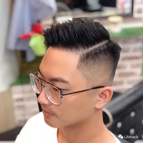 今夏最流行的男士发型趋势，帅掉渣儿了