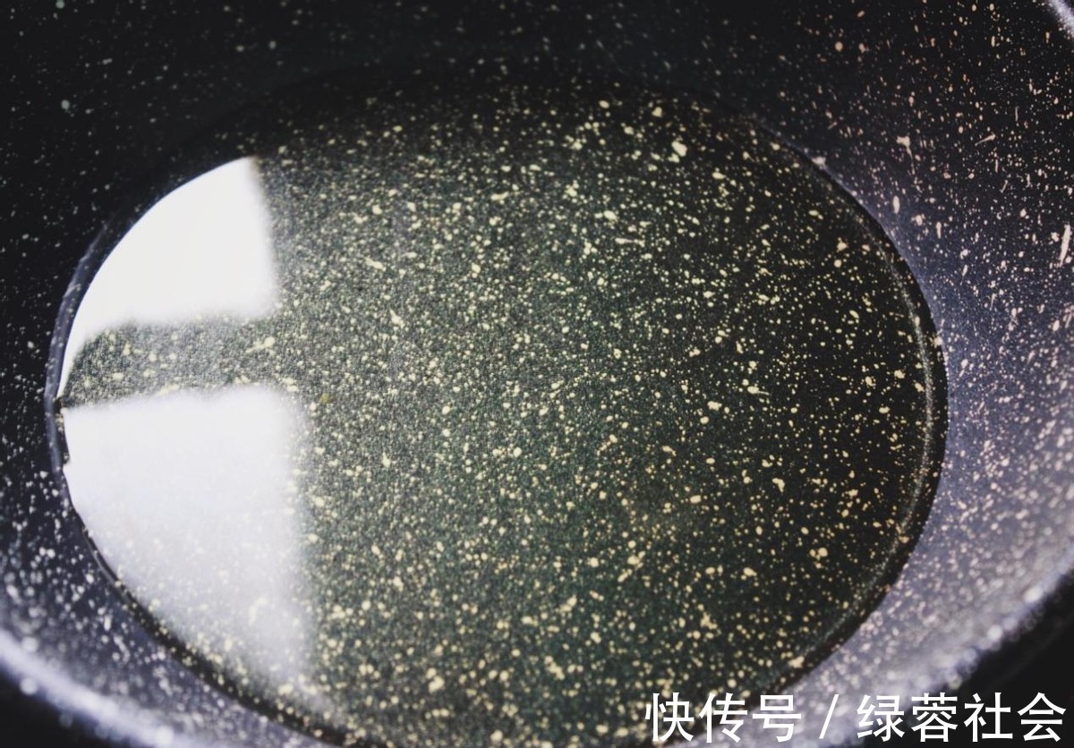 泡豇豆|只要吃一口就会爱上的一道菜，牛肉滑嫩不柴，香辣下饭