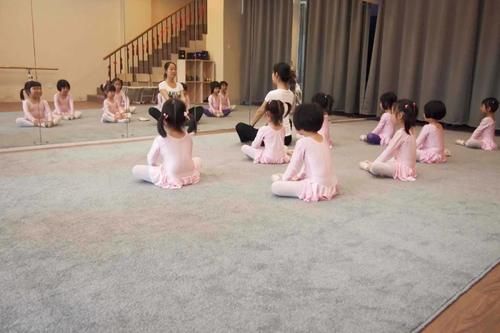 豆腐|想要给孩子补钙，除了多喝牛奶，还可多吃哪些食物？