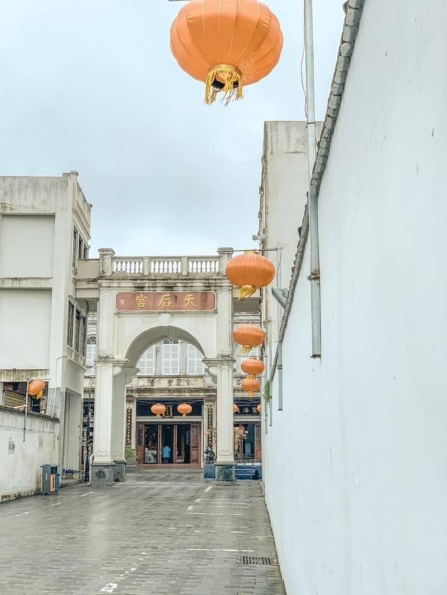 旋风少女:关于海的思念,从春到冬,从阴到晴,一路逛一路吃