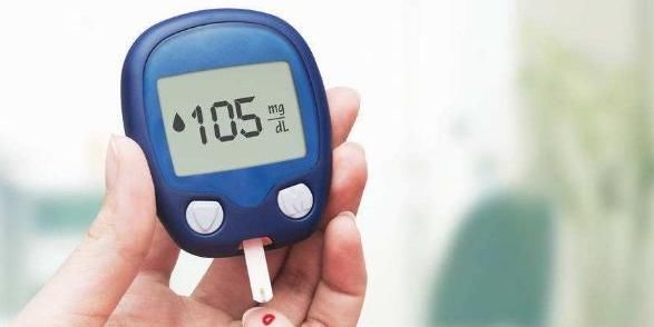 血糖|82岁王大爷患糖尿病40年，没并发症，少吃以下3种食物，做好4点