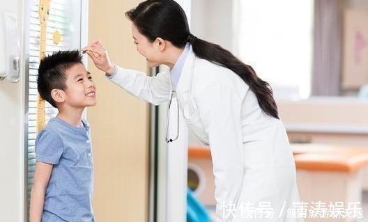 深度睡眠|孩子是矮小症还是发育晚三个区别,家长要搞清楚,别耽误娃长个