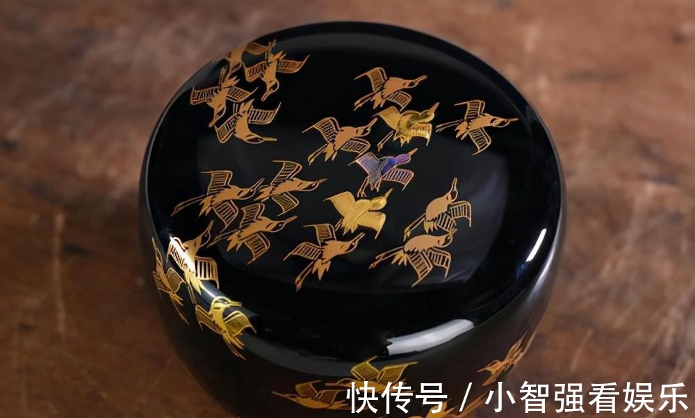 工艺 螺钿工艺是首饰中的“爱马仕”，螺钿妆成翡翠光，梦幻工艺传千年