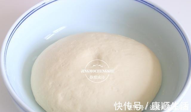 肉馅儿|千层肉饼的这个做法,吃着更方便,配粥吃,特满足,技巧全教你