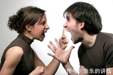 阿杰|工作3年，朋友为面子全款买车，而自己选择做房奴，如今他却抱怨