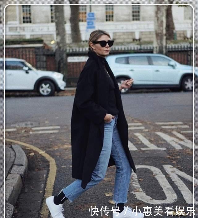 气质|大衣+小白鞋,这个秋冬不容错过的搭配,看上去简单大方显气质