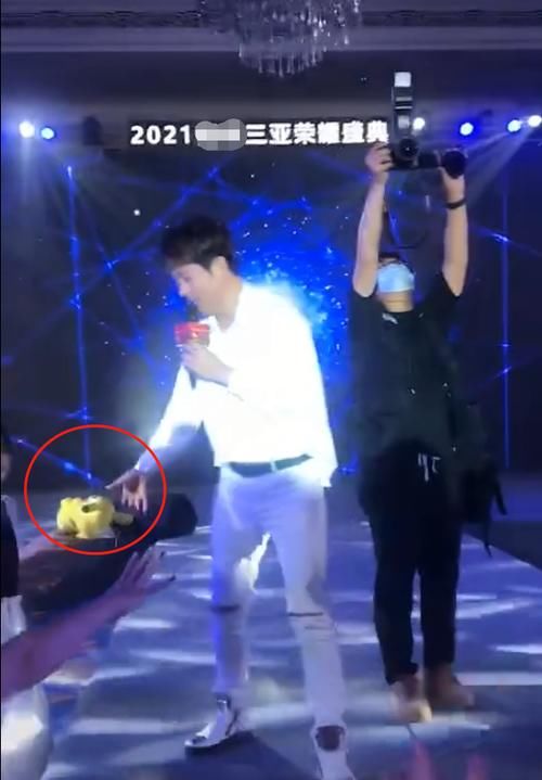 《星光大道》冠军现状：走穴、商演、销声匿迹，明星梦碎徒留凄凉