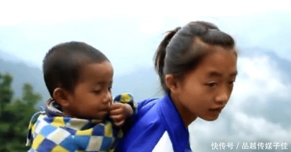 《变形计》改变不了富孩子,却害了穷孩子,这一切谁来买单