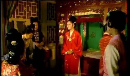 败落|抄检大观园,探春痛心疾首、一语成谶,贾府的败落是必由之路