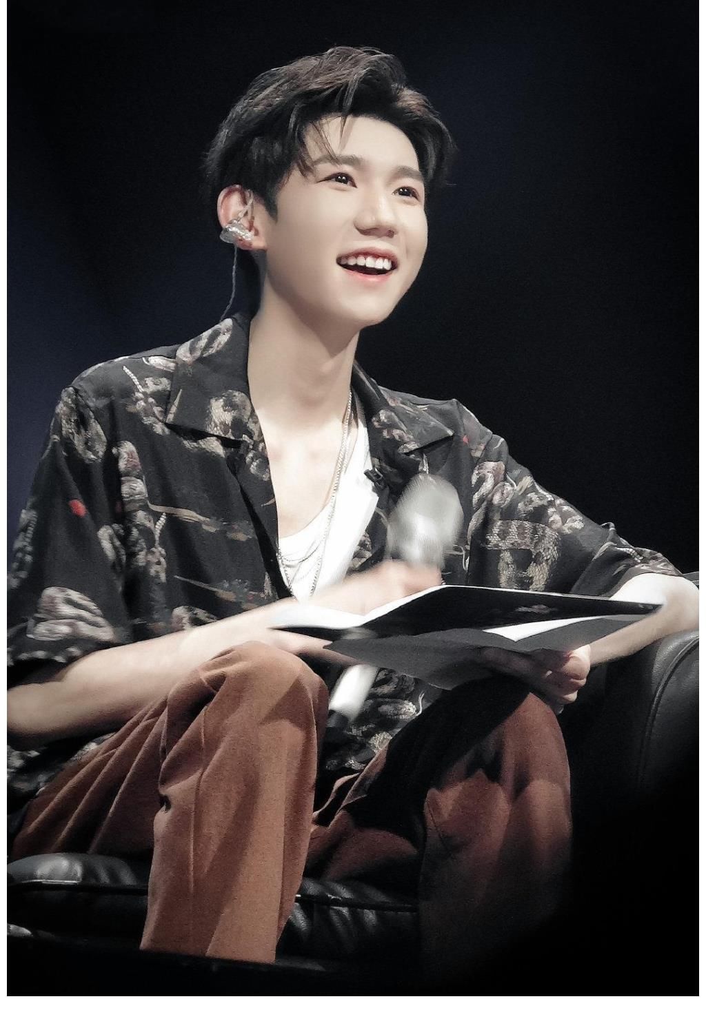 初衷|王源新录制的节目内容全部被曝光 初衷虽好，但影响却不容乐观