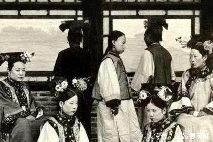 慈禧|李莲英表姐是慈禧身边的大红人，晚年道出一秘密，揭穿慈禧的死因