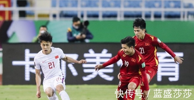 卡塔尔世界杯|天博sports欧联梅西C罗都做不到!国足球员正面停球!