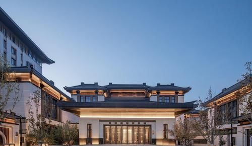 打造|天价打造的“紫禁城”豪宅,占地75000㎡,里面的装修,富贵逼人