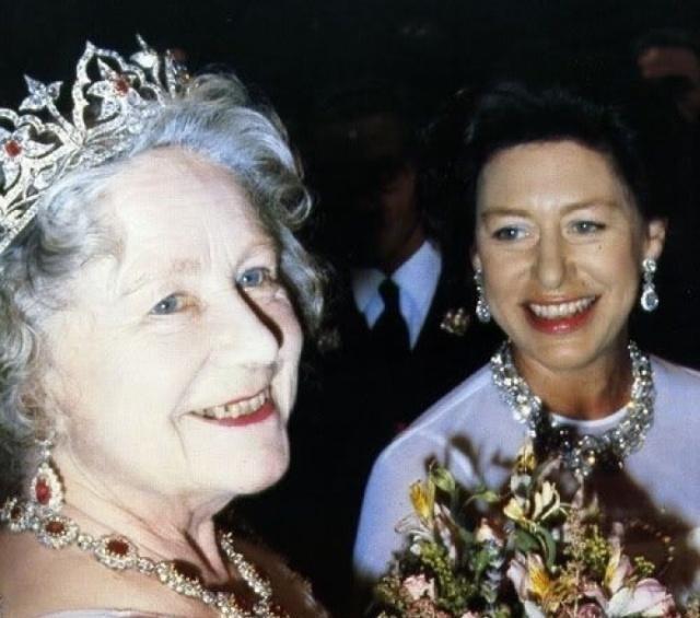 精神支柱|她是希特勒眼中“最危险的女人”,扶持了两代君王,活了102岁!