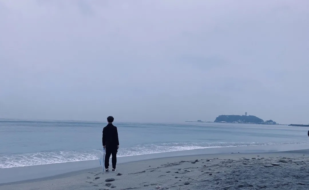 我的英雄|如果觉得生活太难，不如读读《人生海海》这5句话，终身受益