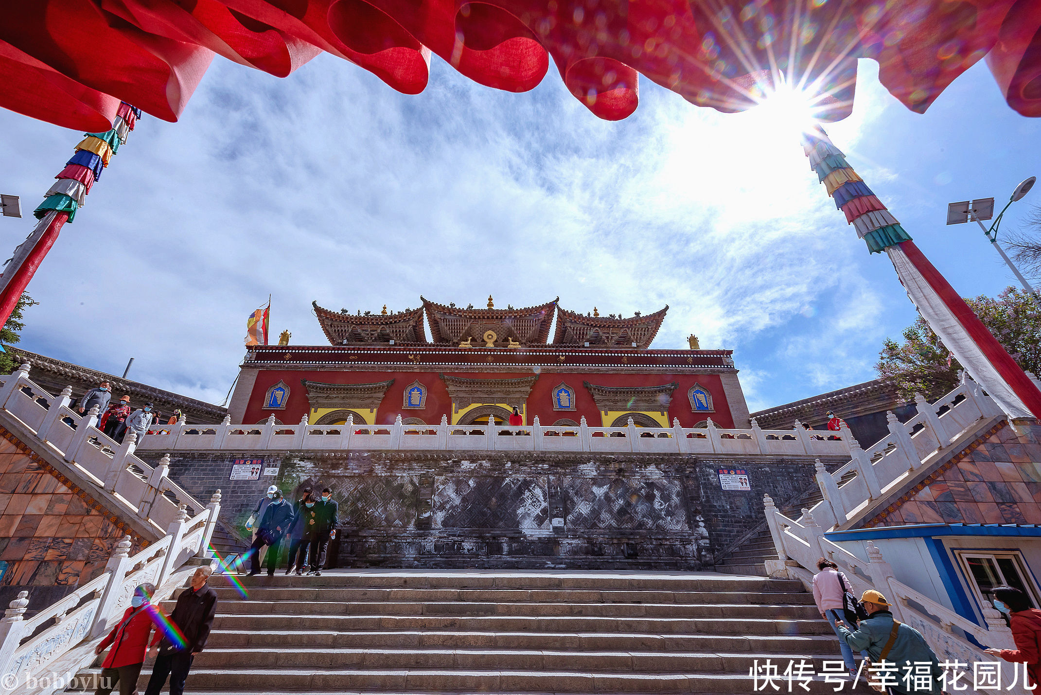 魅力|错的时间去了对的地方，一场太阳雨后，彩虹下目睹了塔尔寺的魅力