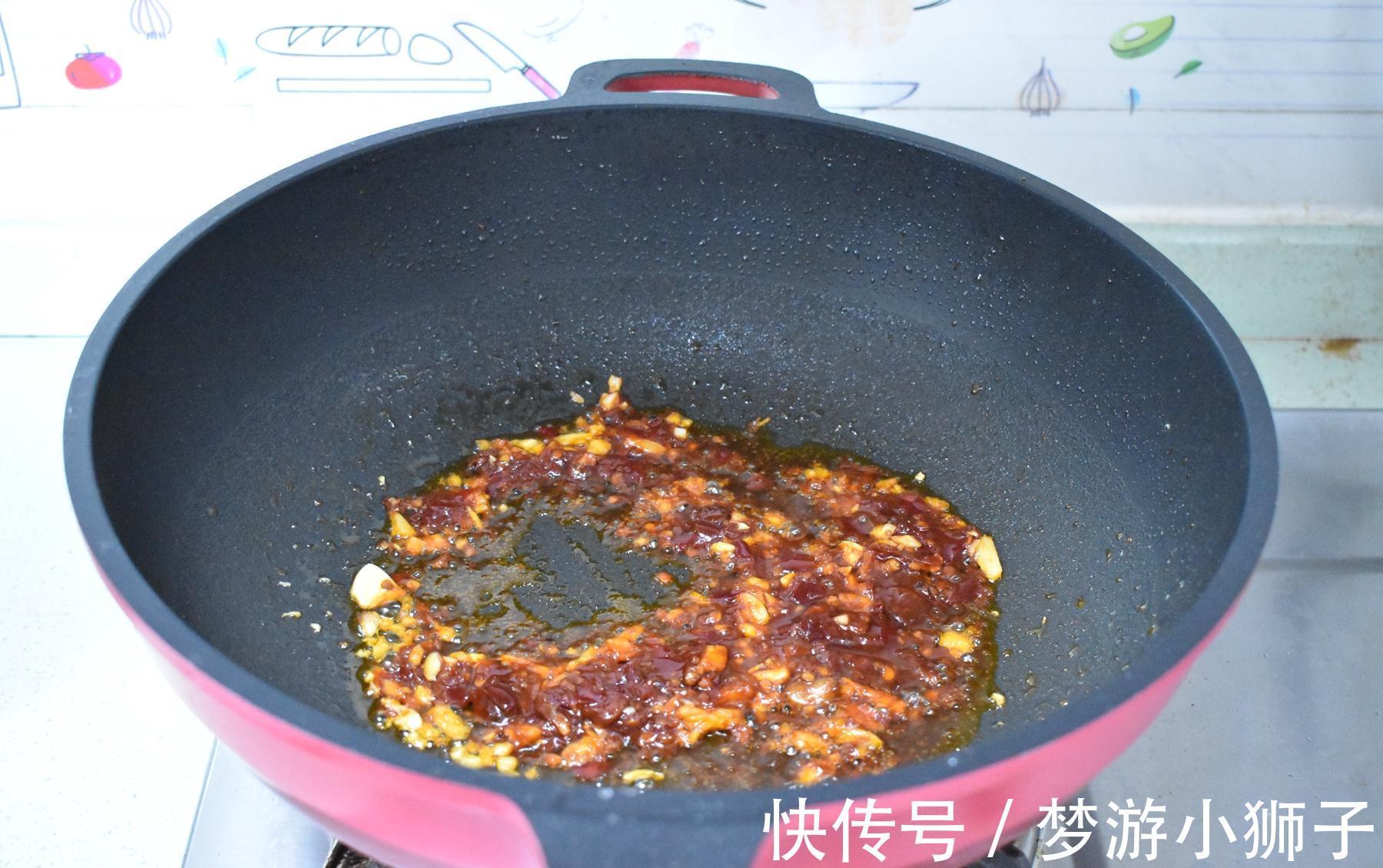 炒粉条这样做不粘不成坨,鲜香入味,实在太好吃了,家人边吃边夸