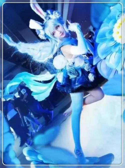 瞬间|小姐姐COS公孙离,光脚不算啥,看她踮脚尖,漫迷瞬间沦陷