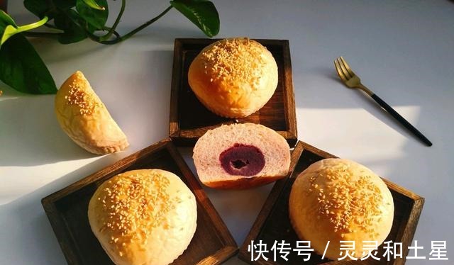 奶酪|营养早餐的做法，美味可口的餐包，一口下去奶香四溢！