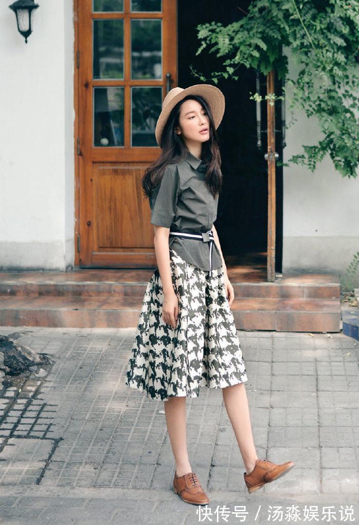 皮裤 小白鞋该被“淘汰”了!现在流行穿牛津鞋,时髦高级,这么搭真美