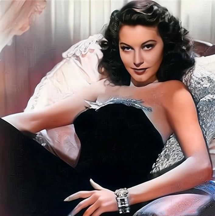 钢铁|历史上过目难忘瞬间：叼着烟操作“希特勒的电锯”，隆美尔拍的“钢铁洪流”