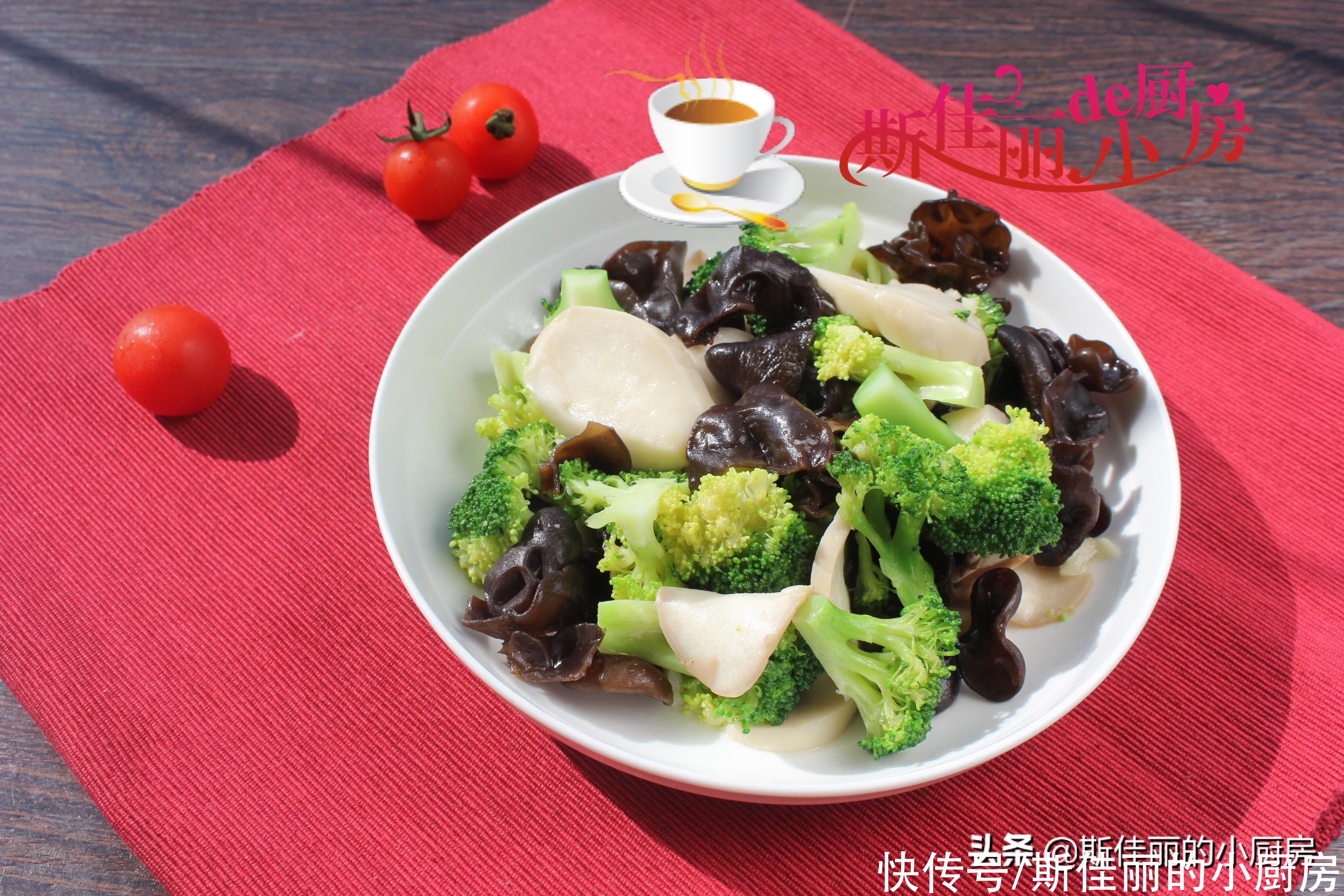 黑木耳|晒晒武汉夫妻俩的家常午餐，朋友圈走红，好吃接地气，不要假精致