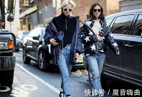 时髦感|羽绒服搭配牛仔裤,更能穿出时髦感