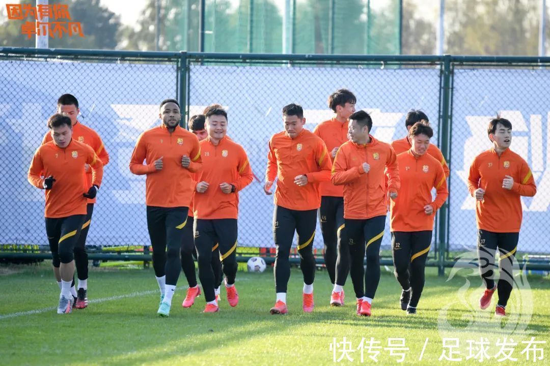 比赛|李金羽：武汉队目前取得的成绩只是暂时，离目标还有很大的距离…