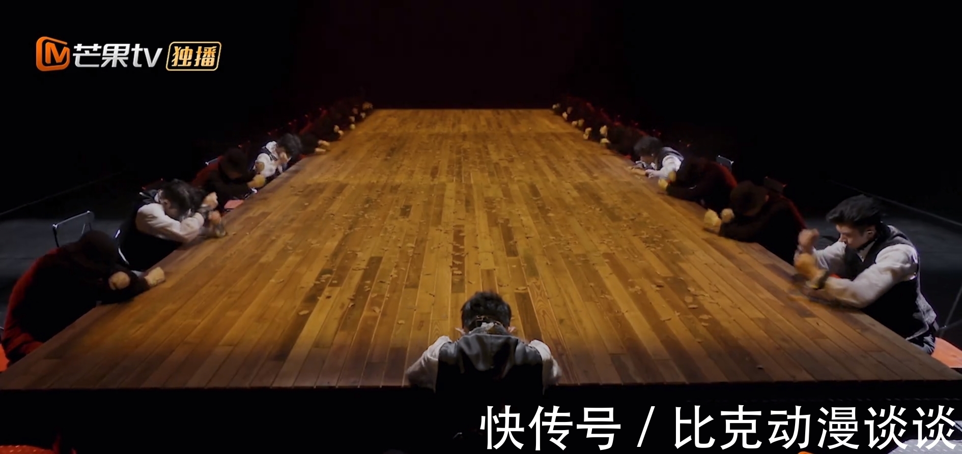 r哥哥的“二公”舞台全员燃爆：张淇唱腔惊艳全场，林志炫口碑翻盘