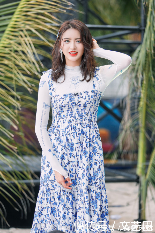 我就是歌手|金子涵参加《我就是演员》饰演林有有，现场观众曝其被导师骂是最烂的表演