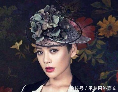 普罗大众 嫌弃航空餐,剧组骂导演,怼天怼地的宁静,却把温柔给了他