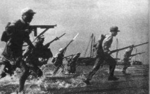 老将|汤恩伯举荐他为兵团司令,老将也破格提拔,最终却兵败身亡