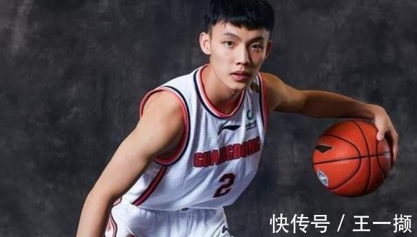 周琦|男篮数据对比,艾伦第二赵继伟倒数第二,阿不都将成进攻核心