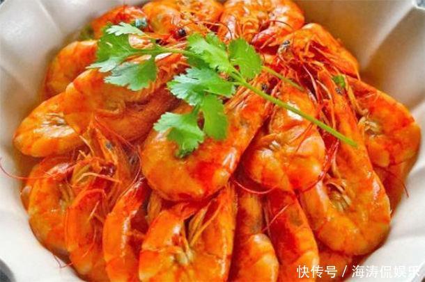 好动|天热孩子好动烦躁,吃口鲜香菜汁多味浓补钙棒,怎么吃都不过瘾
