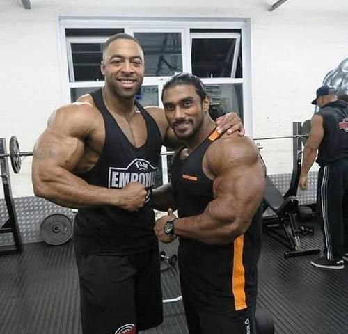 健身房|出生于神奇国度，健身对抗命运，终成全民肌肉男神