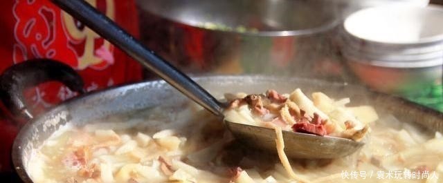 羊汤|羊汤店老板透露炖羊肉时,这3样缺一不可,汤浓肉香,膻味全无