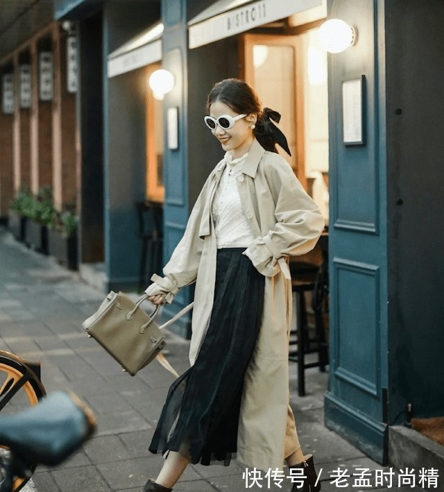 颜色|秋冬买靴子,这4种“高级色”时髦也百搭显腿长