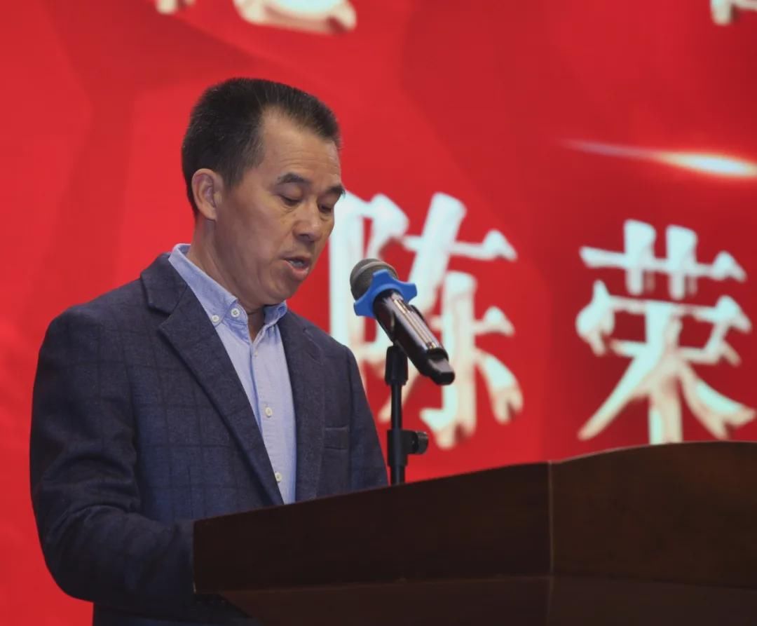 德化一中@工美教授周金田出席并参加德化一中“陶瓷艺术作品捐赠仪式”活动